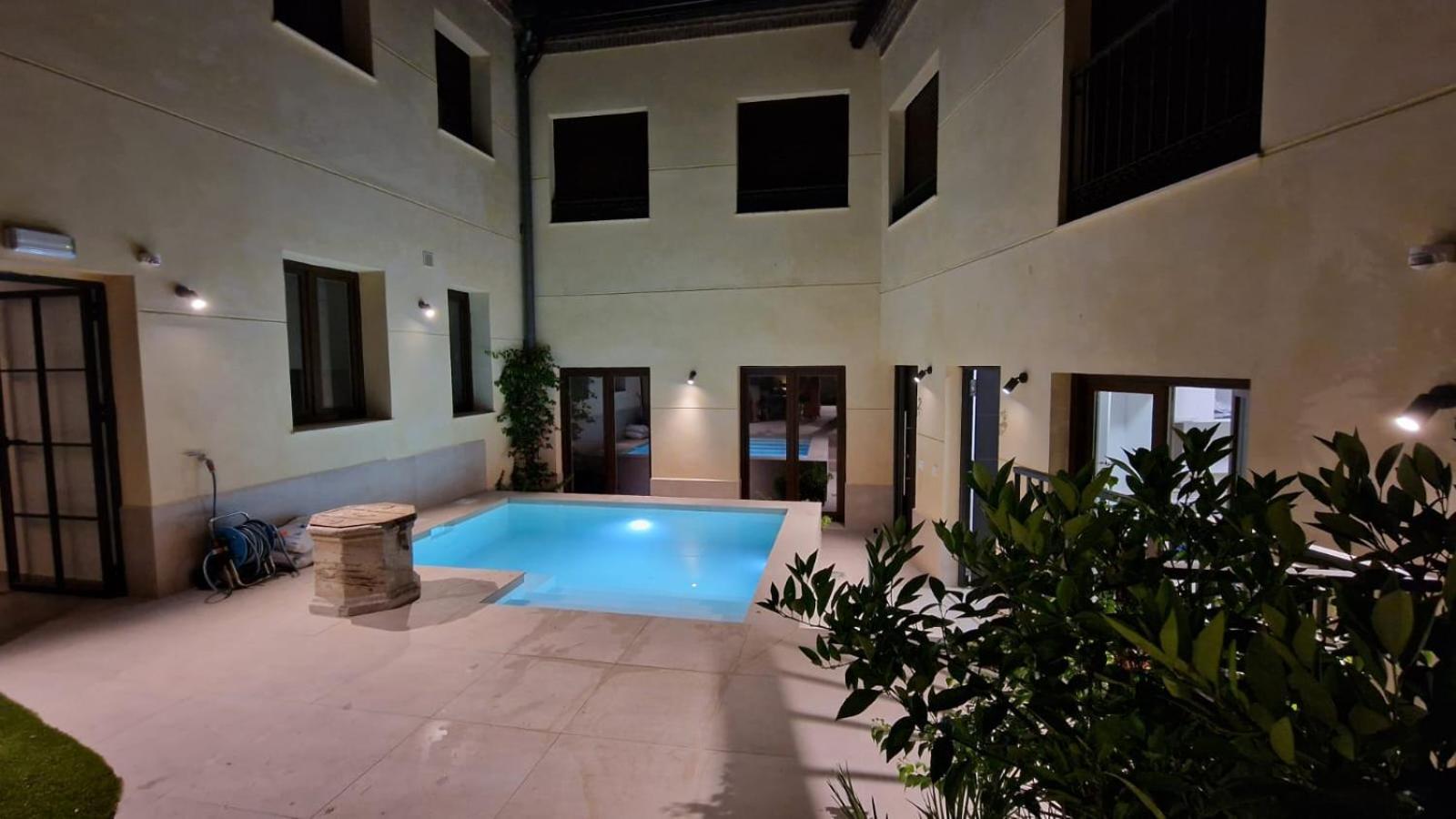 Appartamento Apartamento En Toledo Bagu Esterno foto