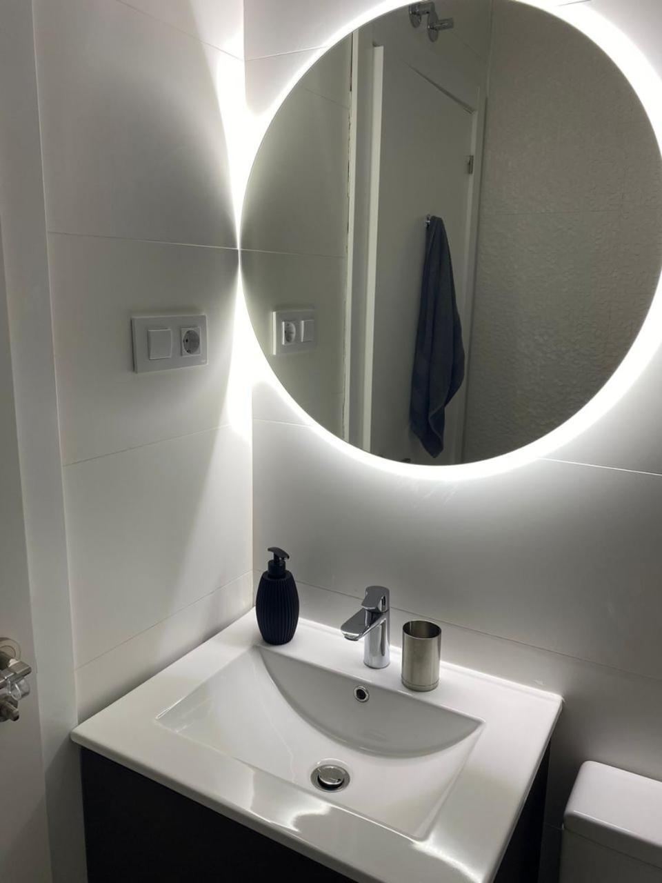Appartamento Apartamento En Toledo Bagu Esterno foto