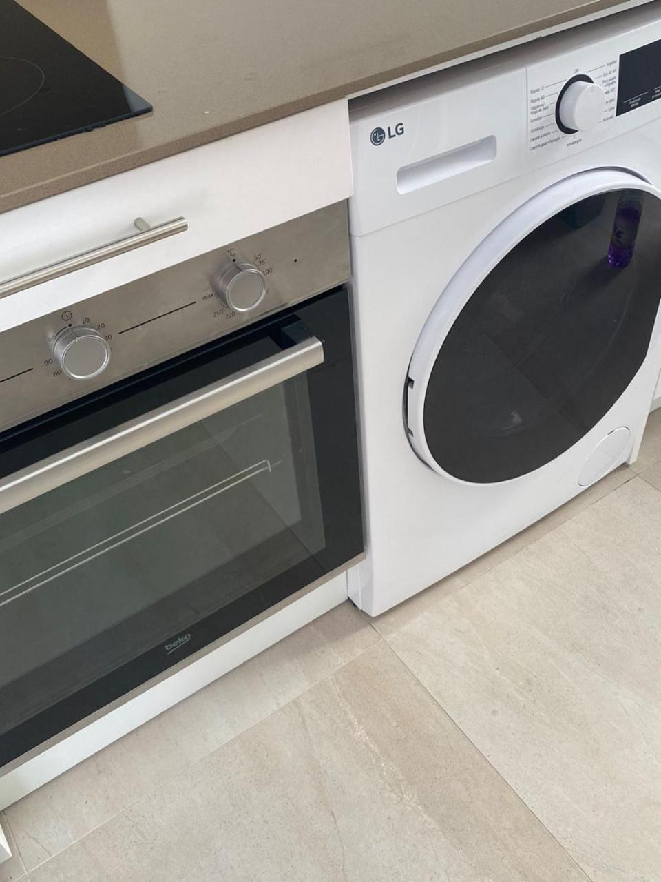 Appartamento Apartamento En Toledo Bagu Esterno foto